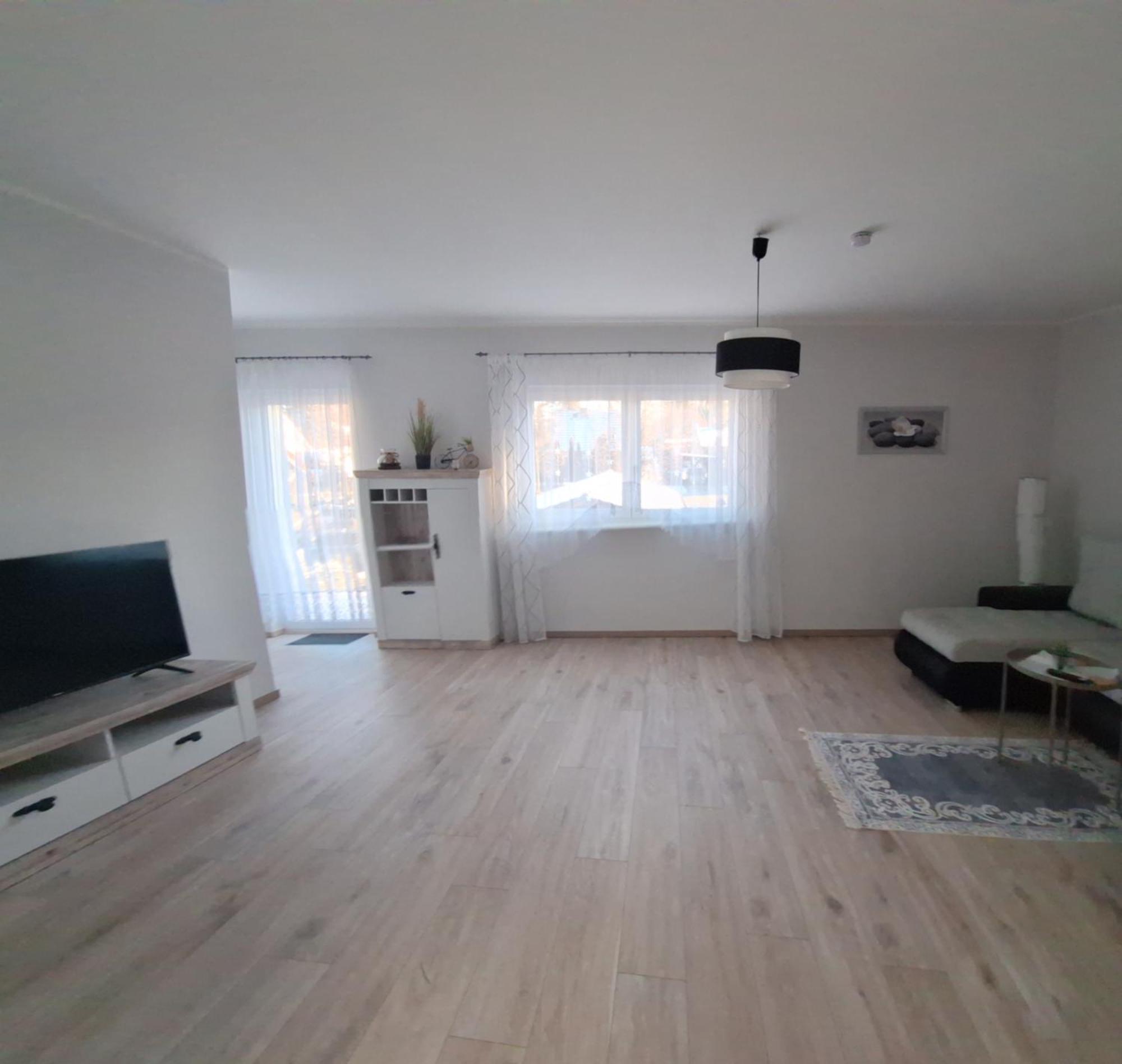 Ferienwohnung Lindenblick Ahrensfelde Exterior foto